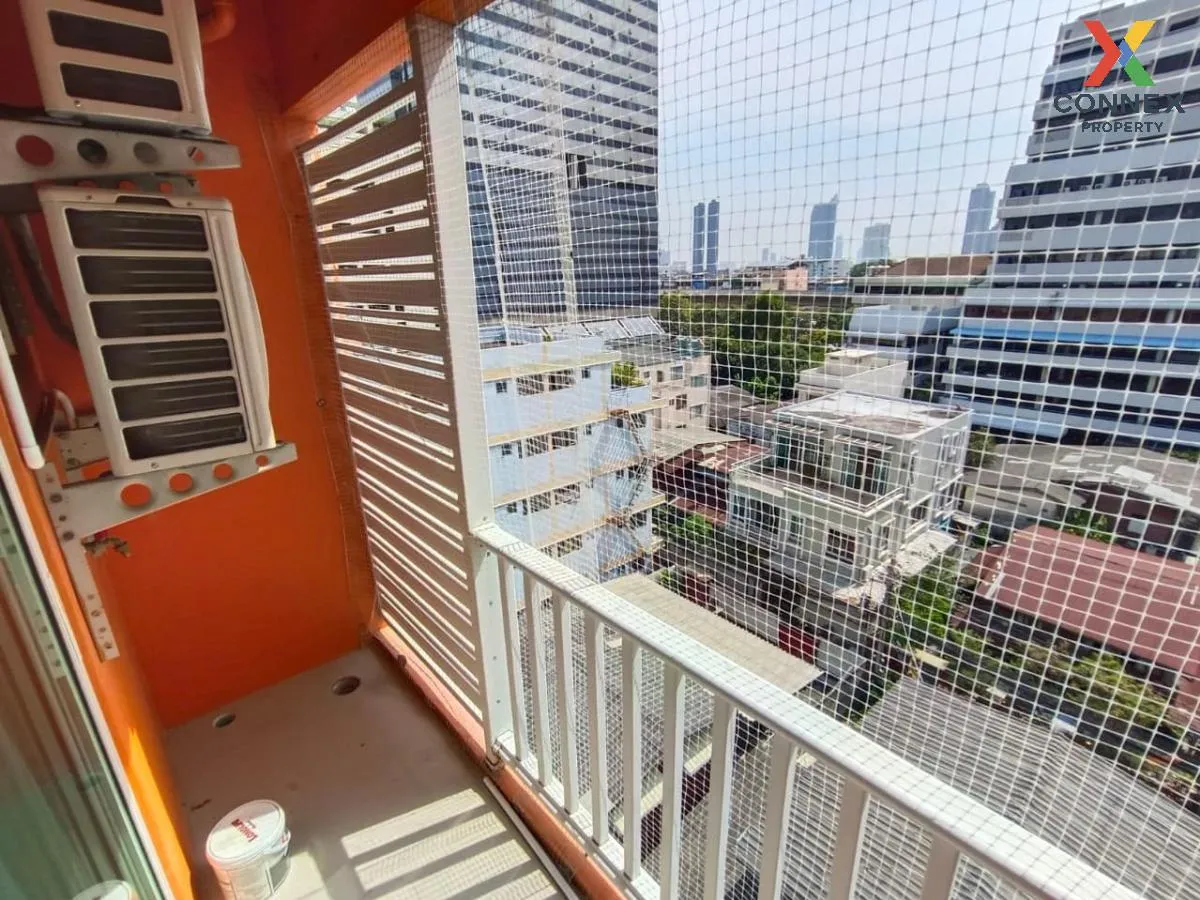 ขายคอนโด  เดอะ เพลน เนอรี่ สาทร BTS-กรุงธนบุรี คลองต้นไทร เขต คลอ