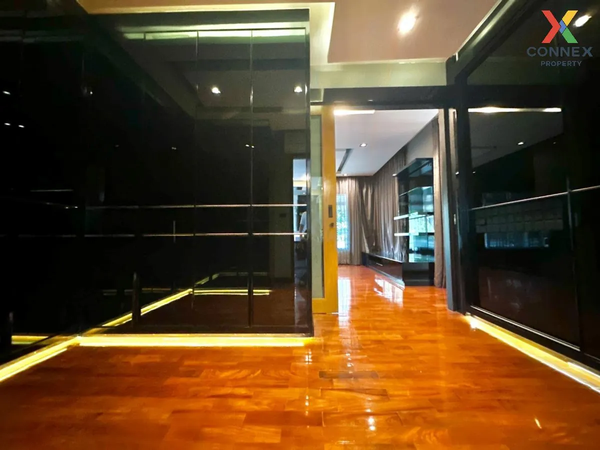 ขายบ้าน  แกรนด์ บางกอก บูเลอวาร์ด เกษตร-นวมินทร์ คลองกุ่ม เขต บึง