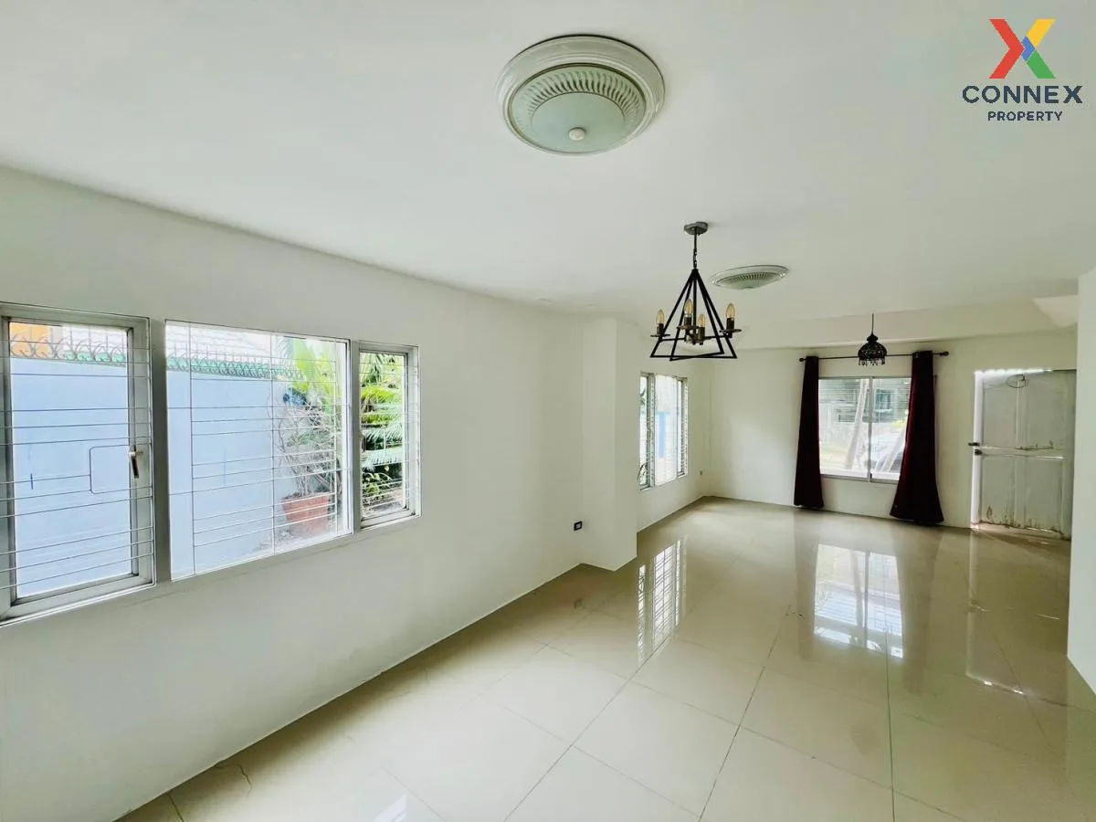 For Sale House , ฺBaan Ngamcharoen 8 Pattaya , Nong Prue , Bang L