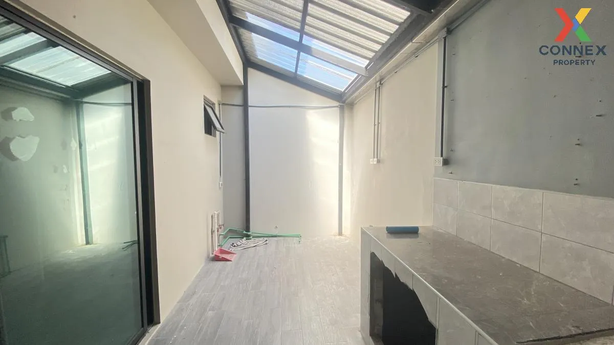 For Sale Townhouse/Townhome  , THE COLORS BANGNA WONGWAEN 3 , Ban For Sale Townhouse/Townhome  , THE COLORS BANGNA WONGWAEN 3 , Ban