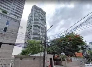 Le Raffine Sukhumvit 24