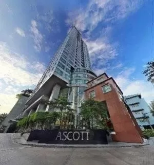 Sky Villas Sathorn