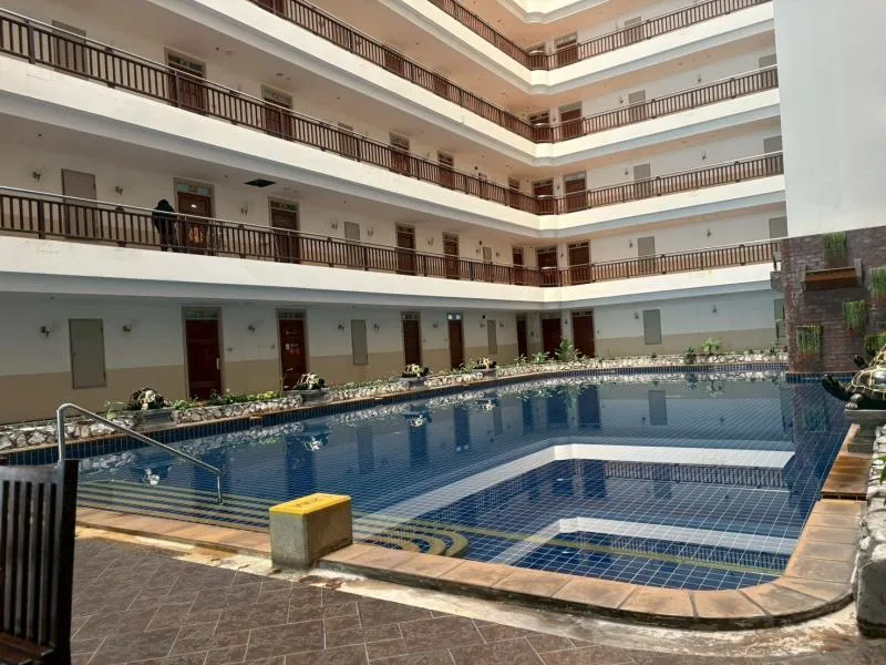 FOR RENT condo , Supalai Oriental Place Sathorn - Suanplu , BTS-S