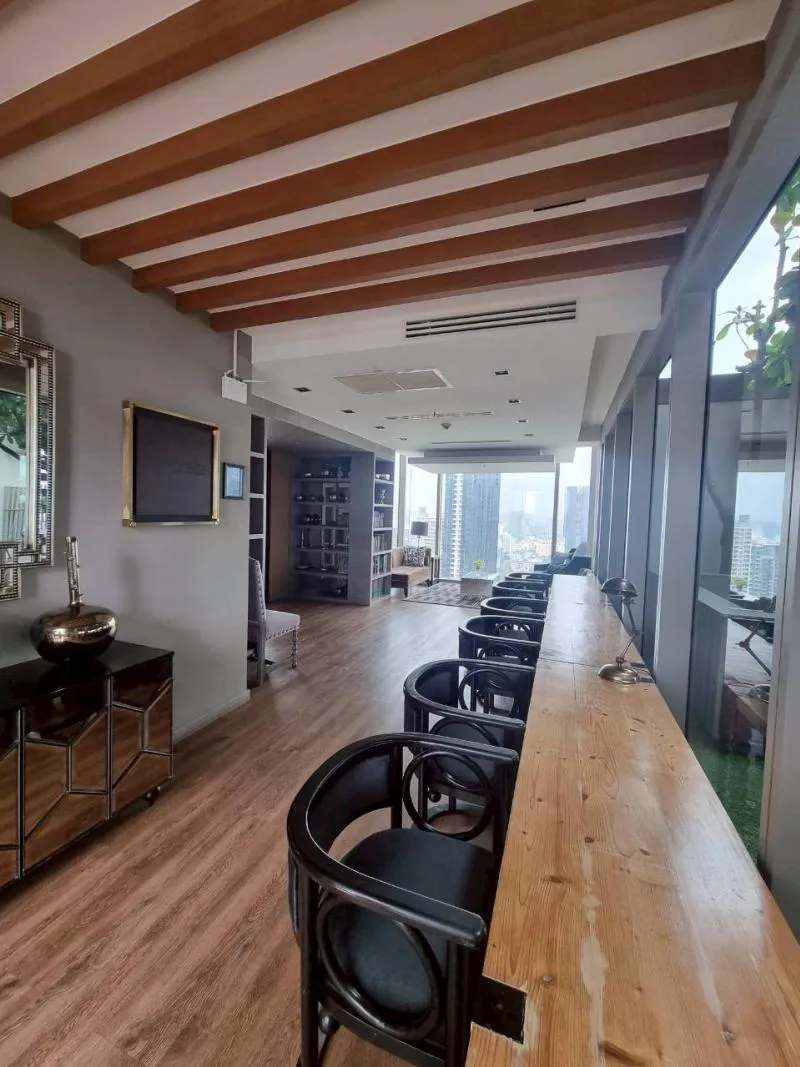 ขายคอนโด  ไอดีโอ มอร์ฟ 38 BTS-ทองหล่อ พระโขนง เขต คลองเตย กรุงเทพ