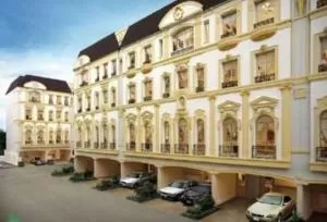 Baan Klangkrung Grande Vienna Rama 3