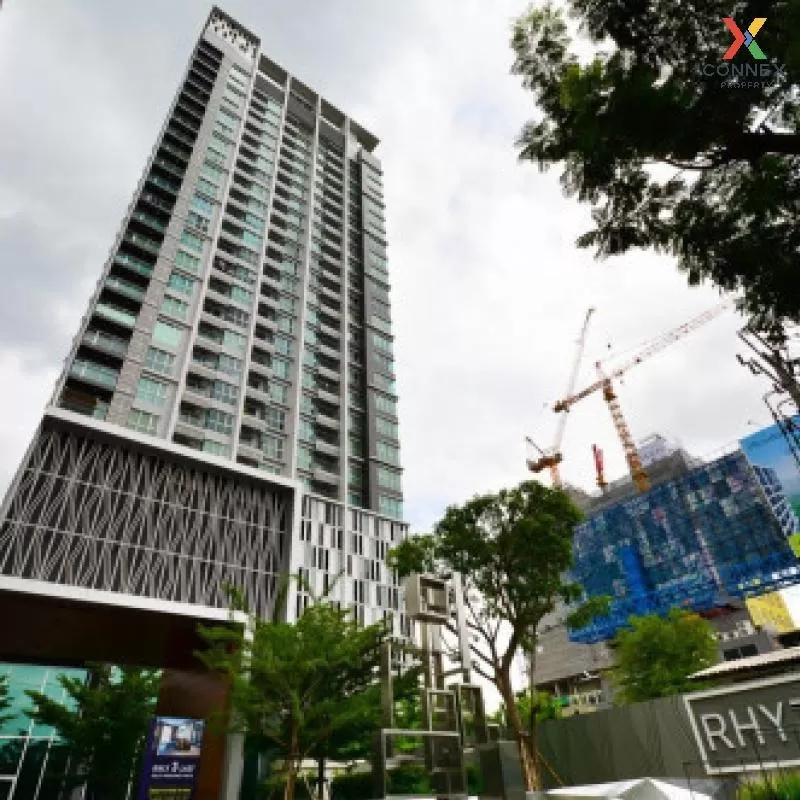 FOR RENT condo , RHYTHM Sathorn-Narathiwas , Duplex , high floor 