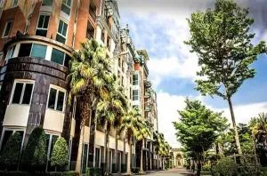 Champs Elysees Avenue Tiwanon-Chaengwattana Champs Elysees Avenue Tiwanon-Chaengwattana