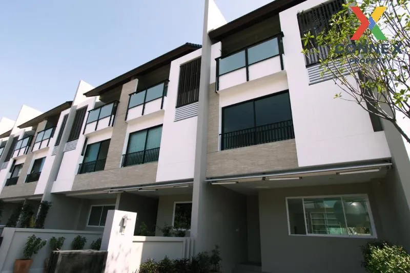 ขายทาวน์เฮ้าส์/ทาวน์โฮม  ไพรเวท เนอวาน่า ไลฟ์ เอ็กซ์คลูซีฟ รีโนเว 3