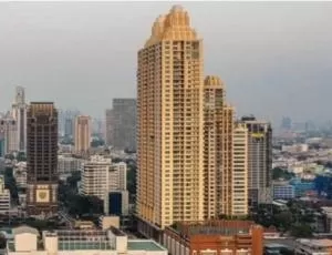 ดิ เอ็มไพร์ เพลส ดิ เอ็มไพร์ เพลส