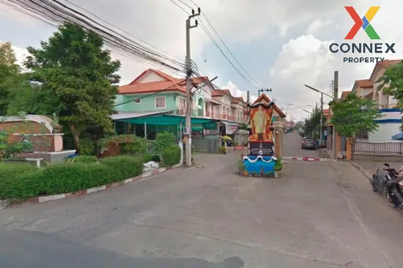 For Sale Townhouse/Townhome  , Phanason Villa Praeksa , newly ren