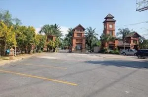 ลัดดารมย์ ราชพฤกษ์ - ปิ่นเกล้า