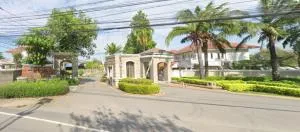 Manee Lake & Lagoon Rangsit - Pathumthanee