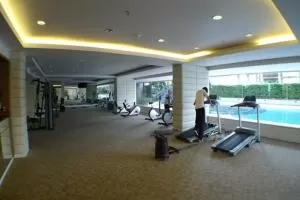 เดอะ เทรนดี้ คอนโดมิเนียม