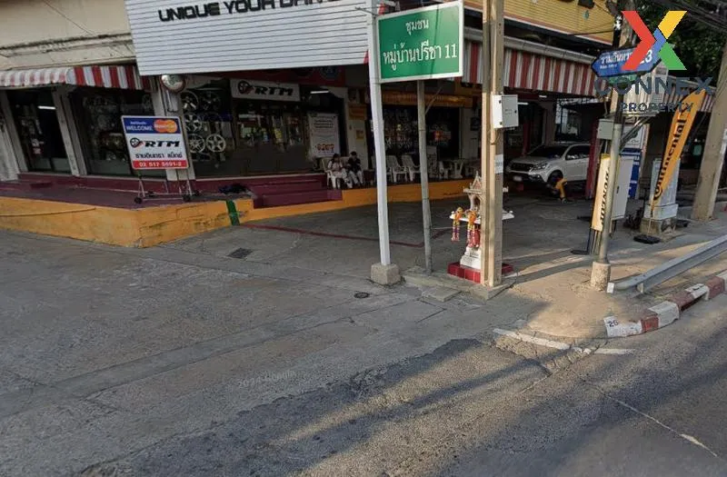 For Sale Townhouse/Townhome  , Preecha 11 , high floor , MRT-Sett