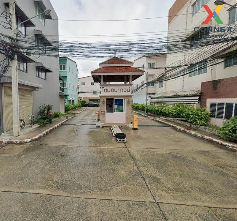 For Rent Townhouse/Townhome  , Home In Town Paholyothin 73 , BTS- For Rent Townhouse/Townhome  , Home In Town Paholyothin 73 , BTS-