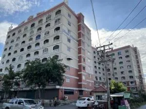 นิรันดร์ เรสซิเดนซ์ 8