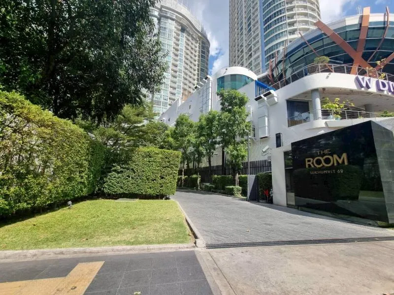 FOR RENT condo , The Room Sukhumvit 69 , Duplex , nice view , BTS