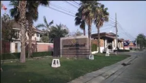 Grand Maneerin Sammuk - Bangsaen Grand Maneerin Sammuk - Bangsaen