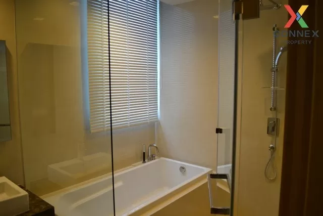 FOR RENT condo , Hyde Sukhumvit 13 , high floor , BTS-Nana , Khlo