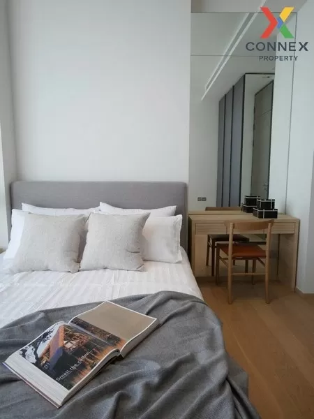 FOR RENT condo , 28 Chidlom , corner unit , BTS-Chit Lom , Lumpin
