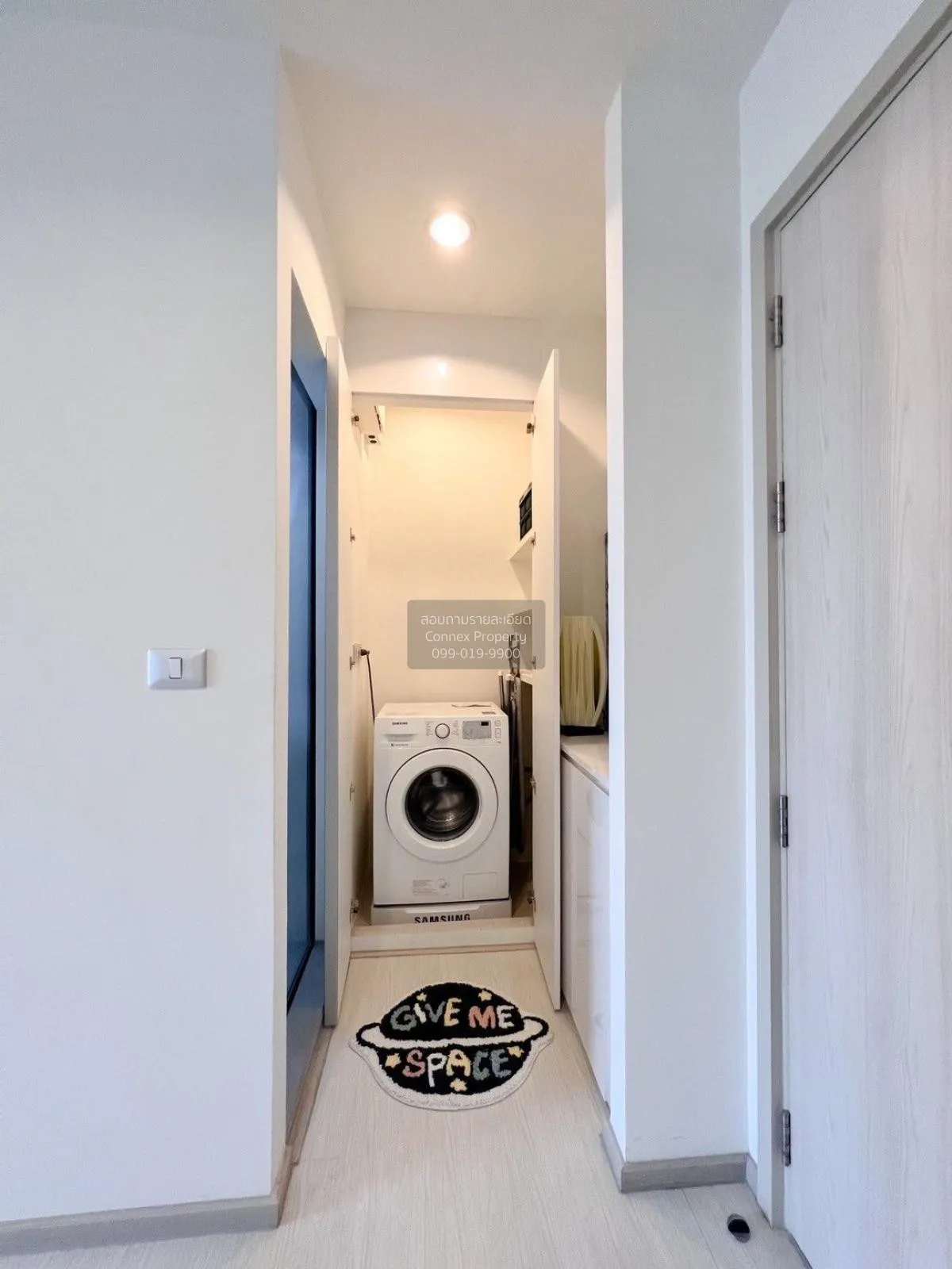 FOR SALE condo , RHYTHM Sukhumvit 42 , high floor , BTS-Ekkamai ,