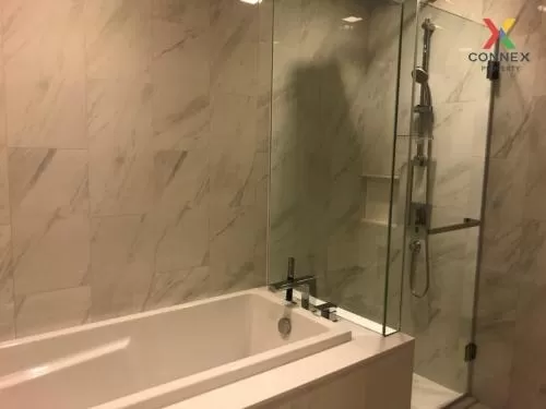 FOR SALE condo , Hyde Sukhumvit 11 , Duplex , high floor , BTS-Nana , Khlong Toei Nuea , Watthana , Bangkok , CX-00974