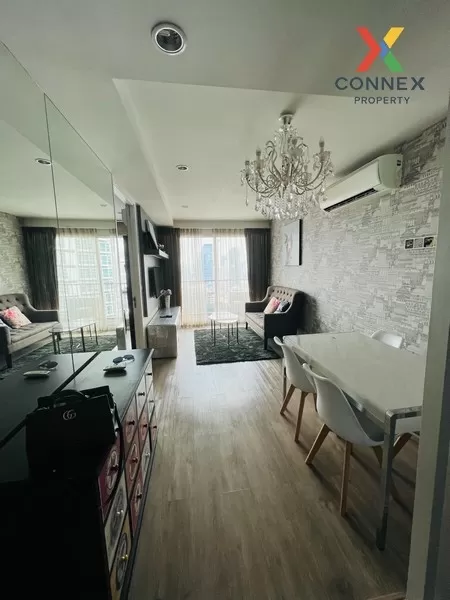 FOR RENT condo , 15 Sukhumvit Residence , Duplex , nice view , BT
