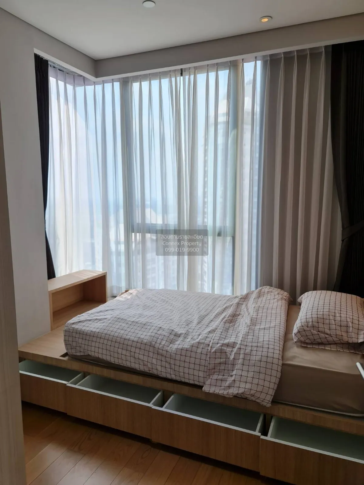 FOR RENT condo , The Lumpini 24 , Duplex , wide frontage , BTS-Ph