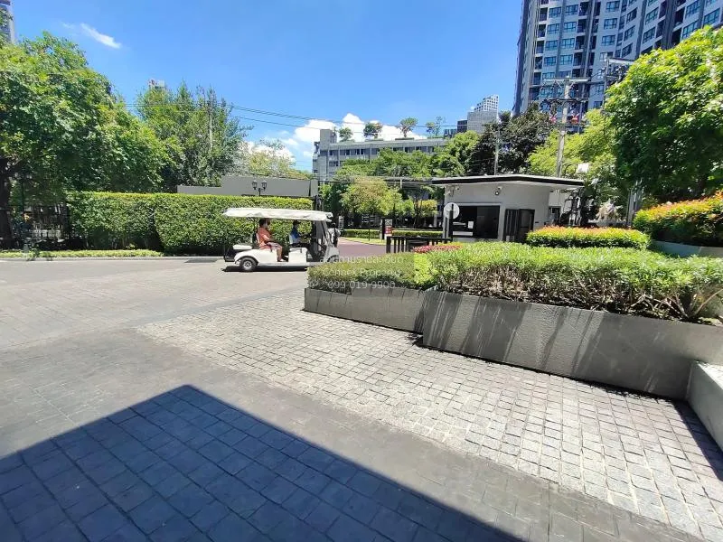 ขาย คอนโด วิวสวย The Base Park East BTS-อ่อนนุช สุขุมวิท พระโขนงเ