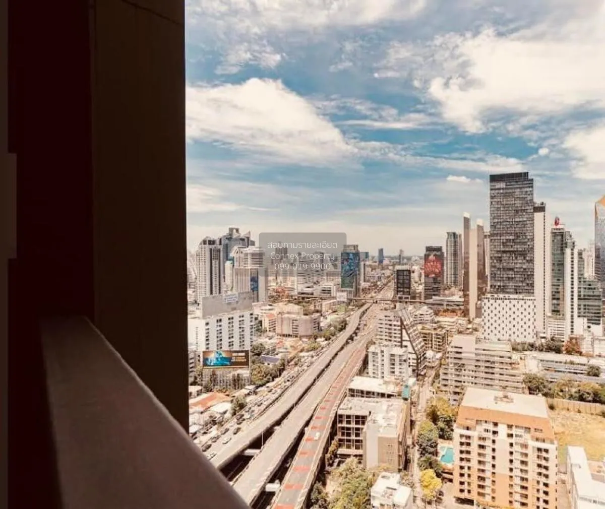 FOR RENT condo Life One Wireless , nice view , high floor , BTS-P