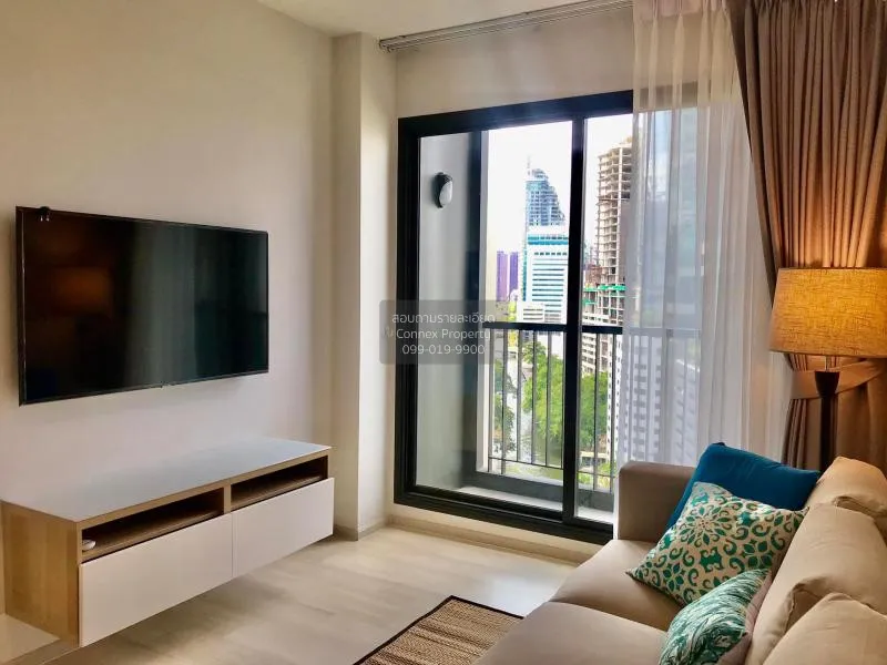 FOR RENT condo , Life One Wireless , nice view , BTS-Phloen Chit  1