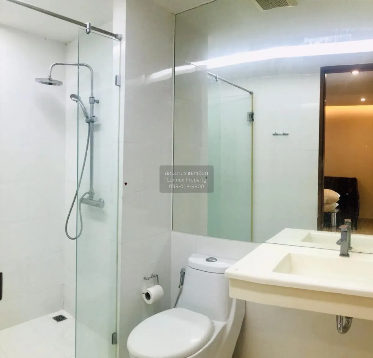 ขายคอนโด  เอมเมอรัลด์ เรสซิเดนท์ รัชดา MRT-ห้วยขวาง ดินแดง เขต ดิ 4