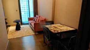 For Sale Condo , The Esse at Singha Complex , MRT-Phetchaburi , Bang Kapi , Huai Khwang , Bangkok , CX-101984