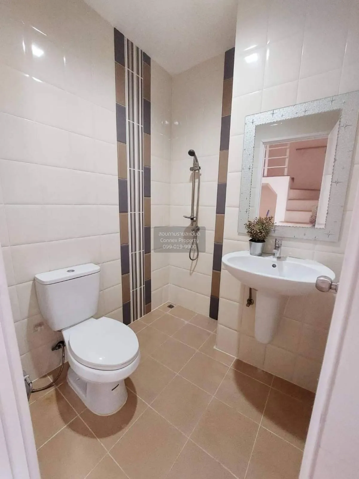 ขายทาวน์เฮ้าส์/ทาวน์โฮม  ทาวน์โฮม โกลเด้น ทาวน์ รามอินทรา – คู้บอ