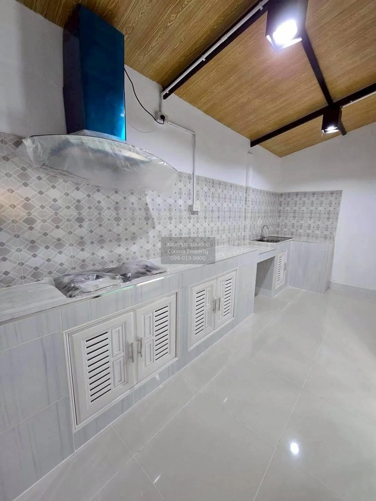 For Sale House , K.C. Garden Home 6 , newly renovated , Sam Wa Ta