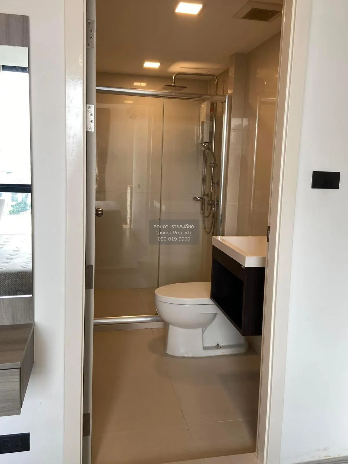 ขายคอนโด  ณ วีรา พหลฯ - อารีย์ สามเสนใน เขต พญาไท กรุงเทพ CX-1139