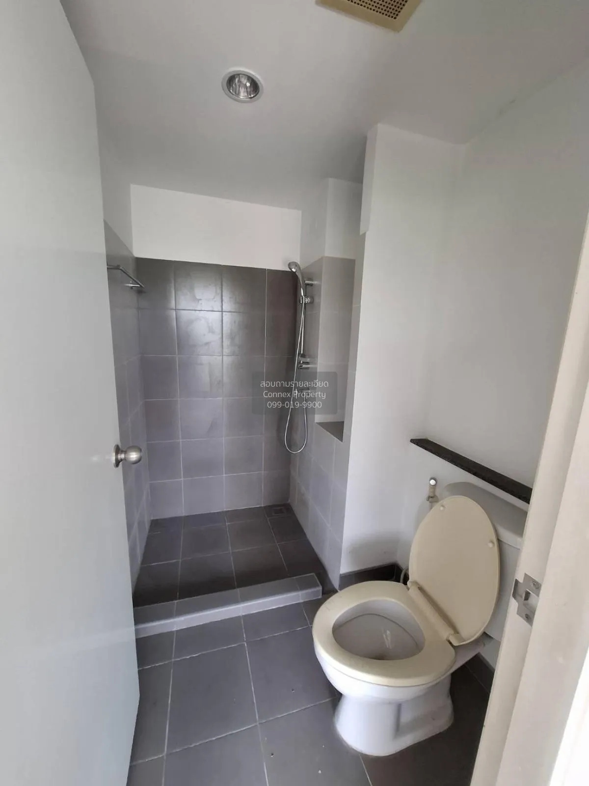 For Rent Condo , The Point Condo Rangsit - Klong 6 , Rangsit , Th 3