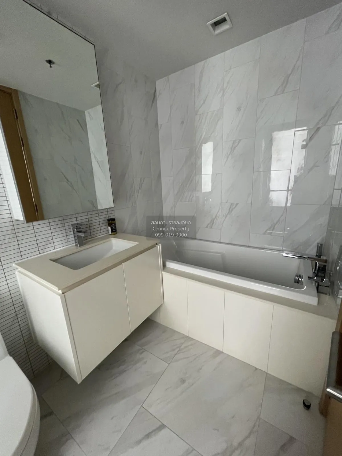 เช่าคอนโด  ไฮด์ สุขุมวิท 11 BTS-นานา คลองเตยเหนือ เขต วัฒนา กรุงเ