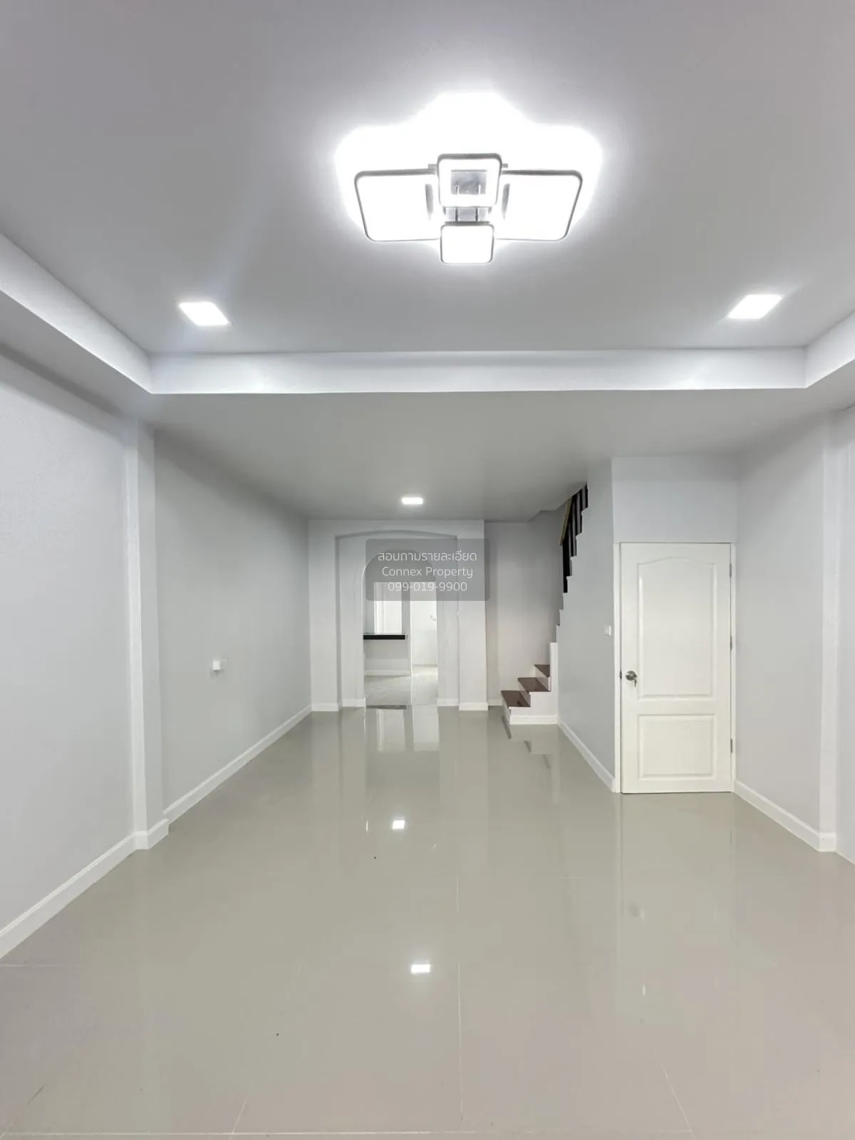 ขายทาวน์เฮ้าส์/ทาวน์โฮม  หมู่บ้านเสนาวิลล่า 91 ประชาธิปัตย์ ธัญบุ 3