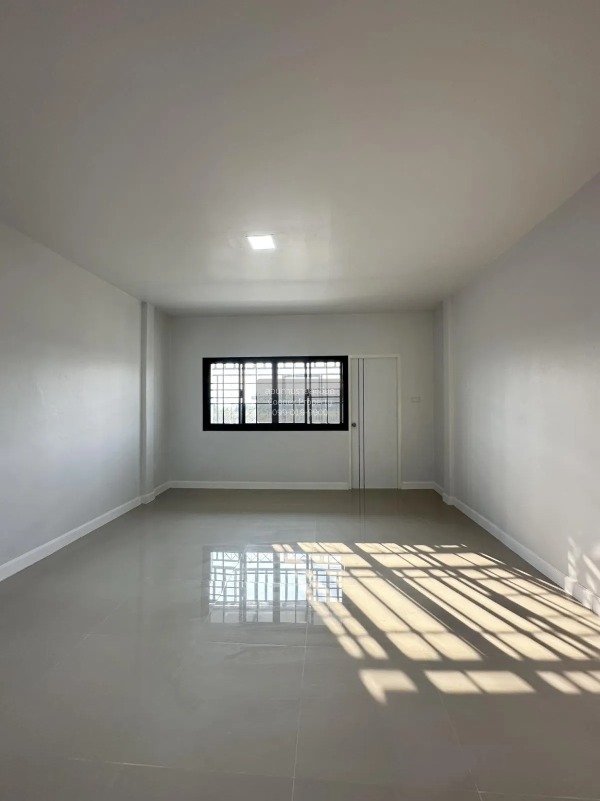 ขายทาวน์เฮ้าส์/ทาวน์โฮม  หมู่บ้านเสนาวิลล่า 91 ประชาธิปัตย์ ธัญบุ