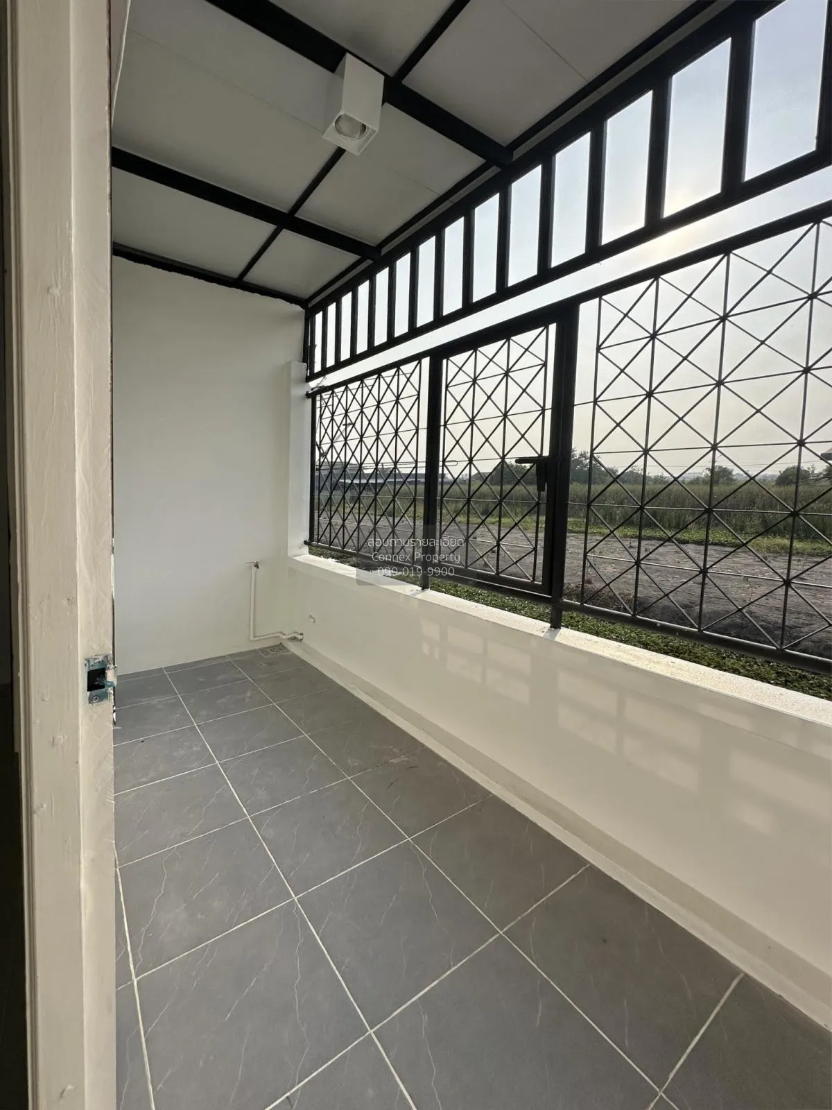 ขายทาวน์เฮ้าส์/ทาวน์โฮม  หมู่บ้านเสนาวิลล่า 91 ประชาธิปัตย์ ธัญบุ