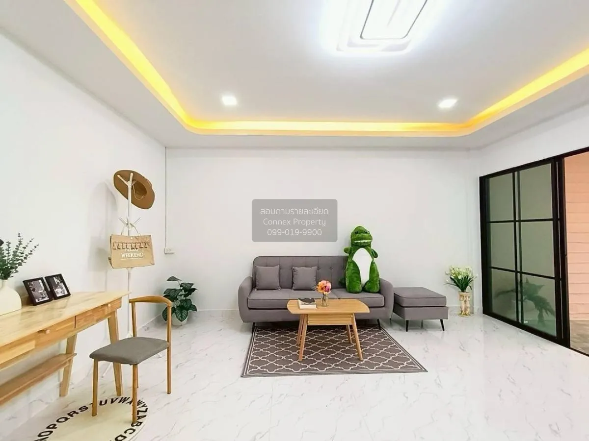 For Sale Townhouse/Townhome  , Deanthong Village Watcharapol , ne 4