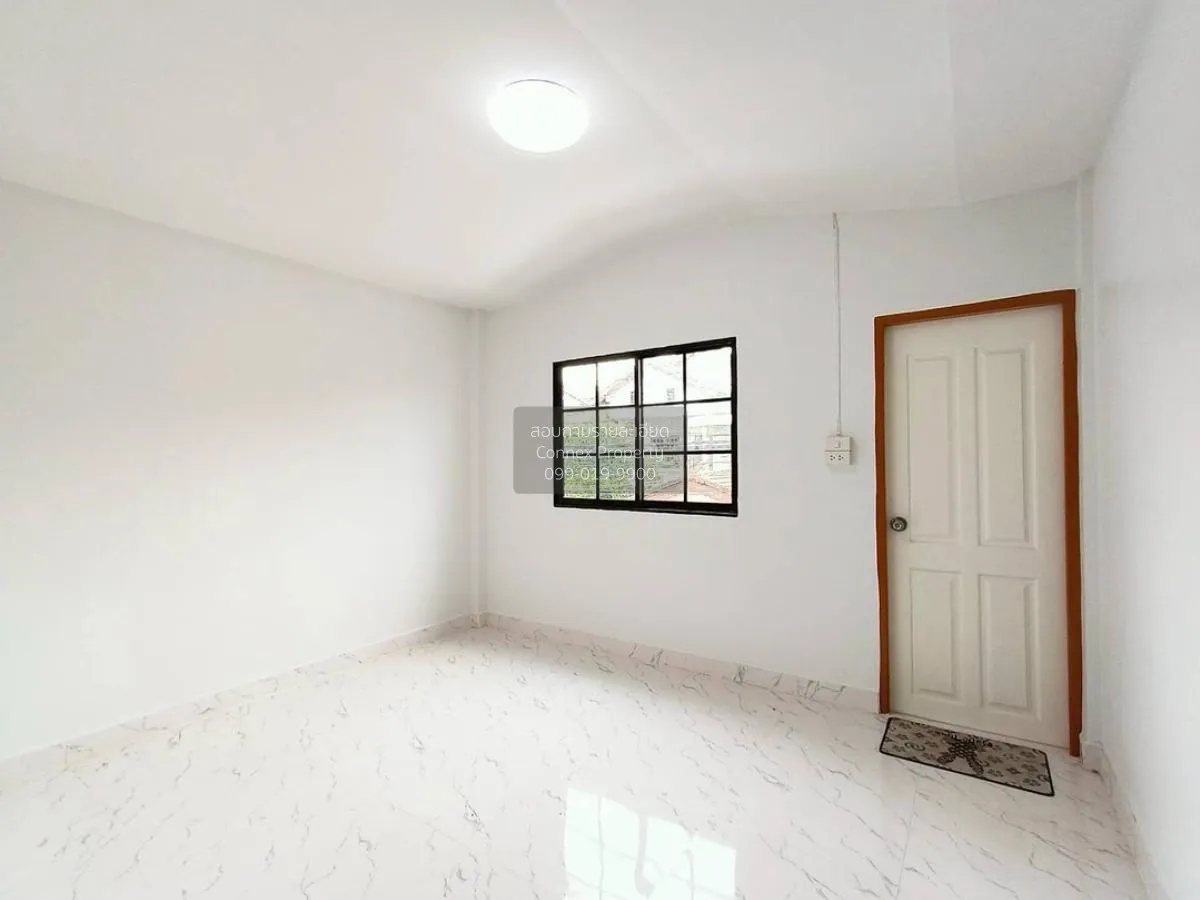 For Sale Townhouse/Townhome  , Deanthong Village Watcharapol , ne