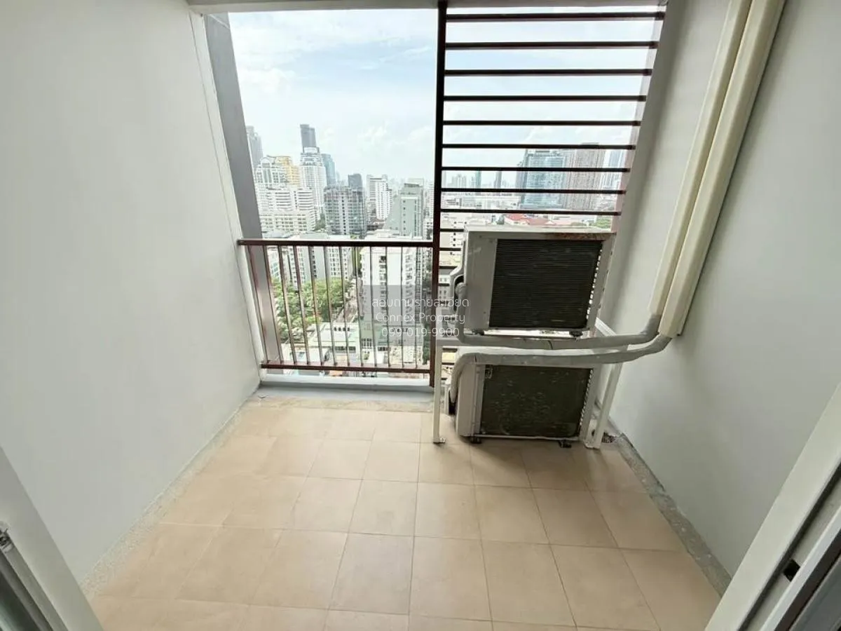 For Rent Condo , 15 Sukhumvit Residences , nice view , BTS-Nana ,
