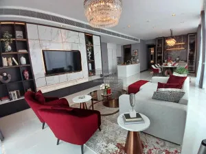 For Sale Condo , Q1 Sukhumvit , Penthouse , nice view , high floor , corner unit , wide frontage , newly renovated , BTS-Asok , Khlong Toei , Khlong Toei , Bangkok , CX-123373