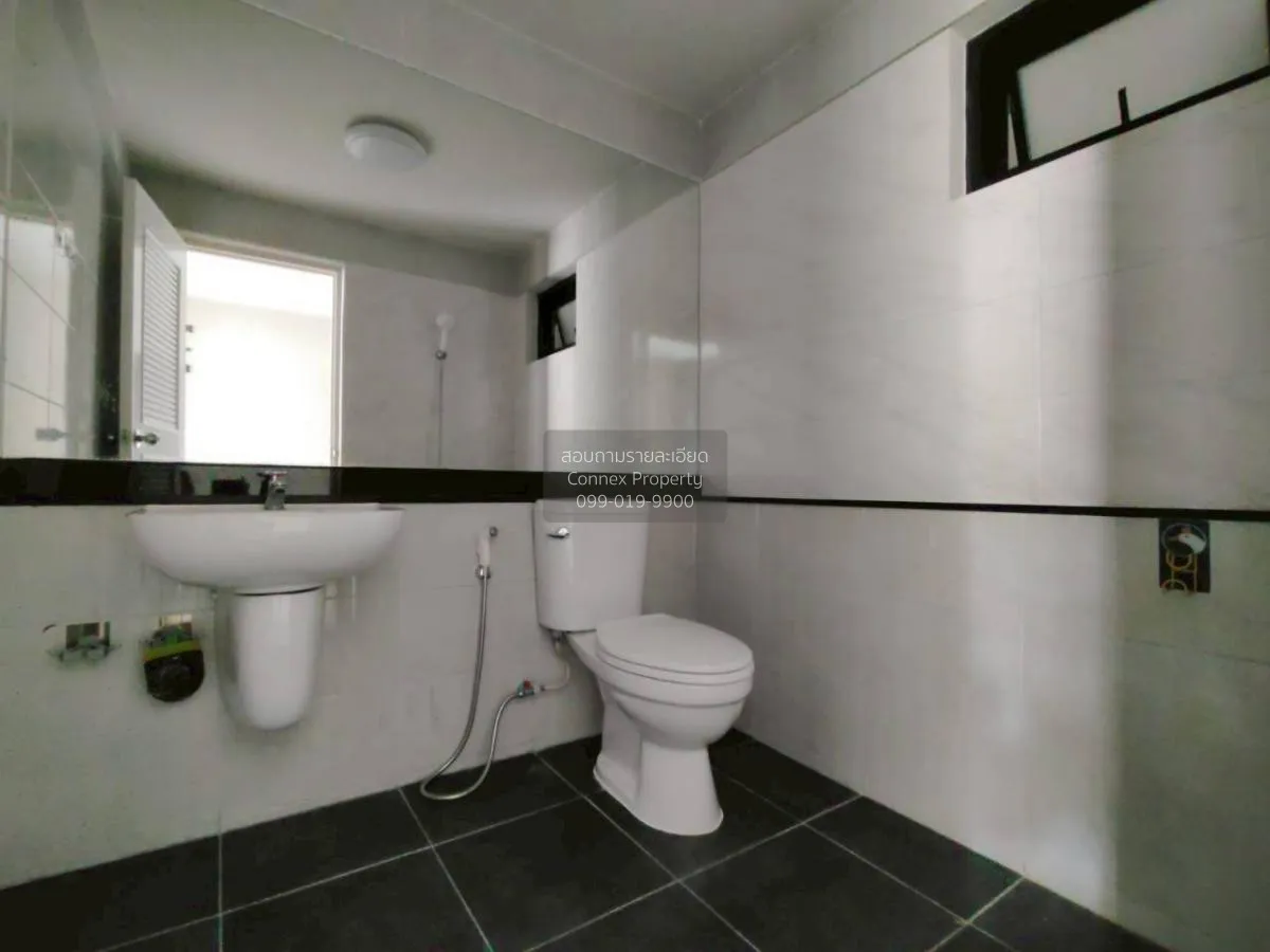 ขายทาวน์เฮ้าส์/ทาวน์โฮม  บ้านธนารินทร์ ทาวน์โฮม 6 ในคลองบางปลากด 