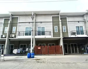 ขายทาวน์เฮ้าส์/ทาวน์โฮม   พาทาโกเนีย รามอินทรา - นิมิตรใหม่ หน้ากว้าง ทรายกองดิน เขต คลองสามวา กรุงเทพ CX-123899