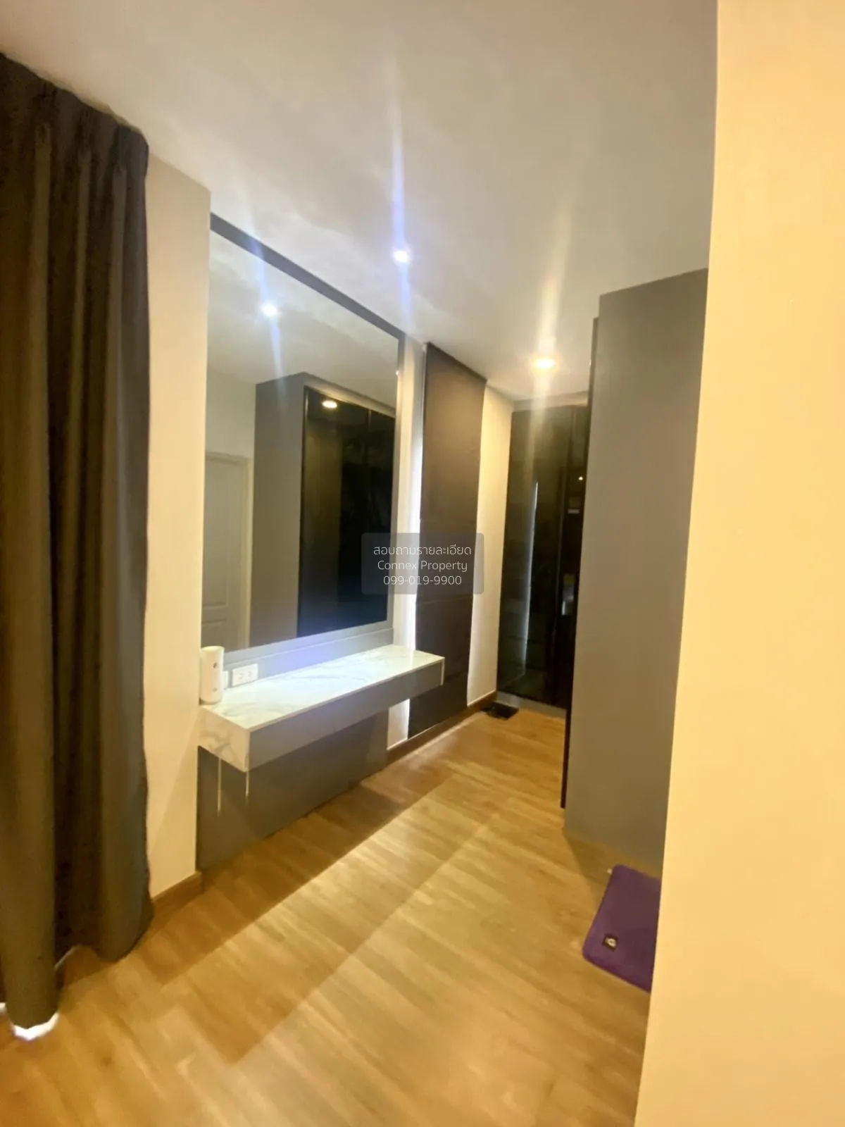 For Sale House , CENTRO Wongwaen - Chatuchot , Sam Wa Tawan Tok ,