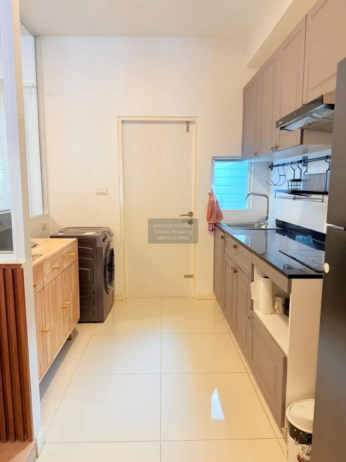 For Rent Townhouse/Townhome  , Indy 4 Bangna Km.7 , MRT-Sri Beari