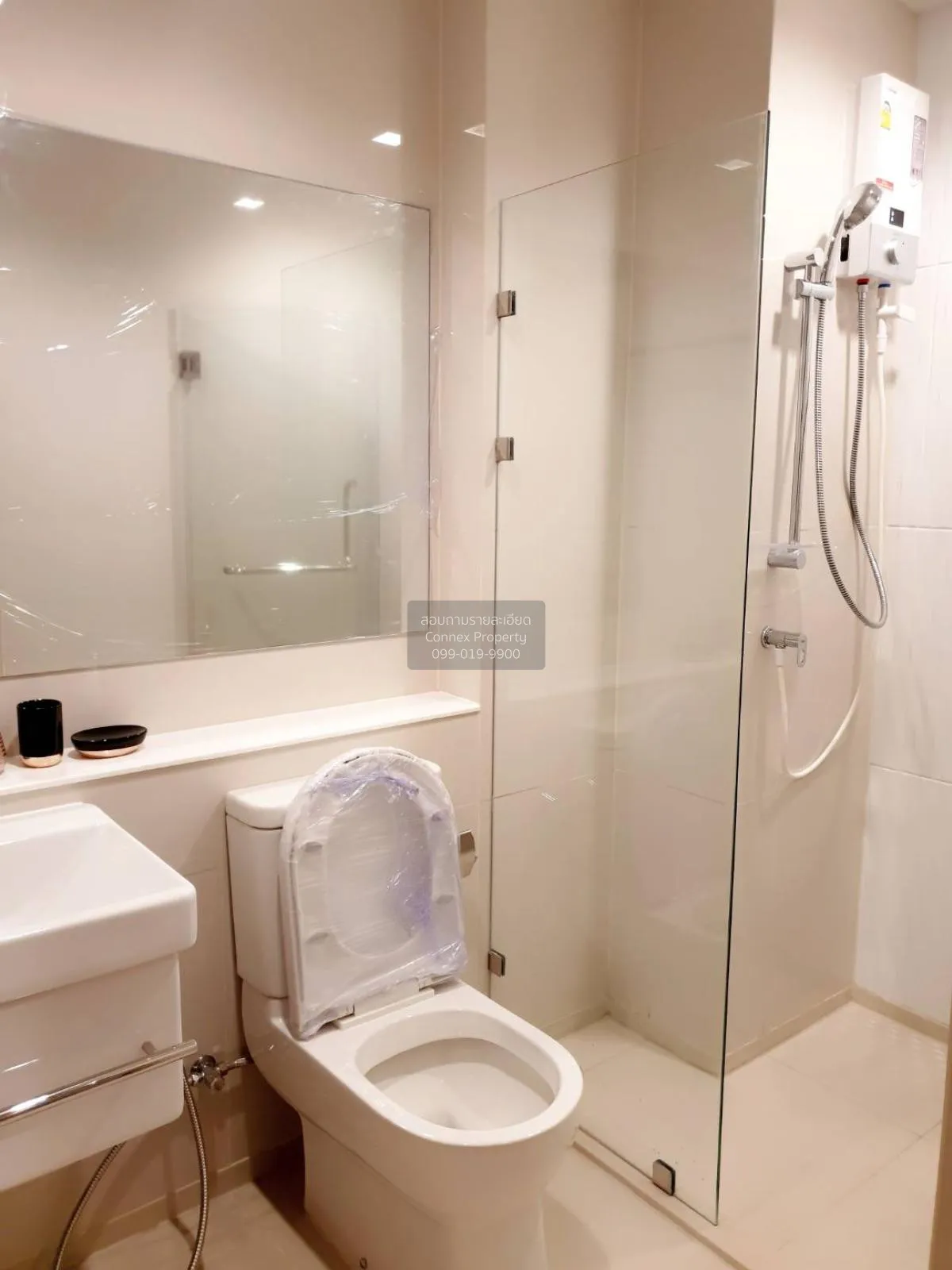 FOR RENT condo , Life One Wireless , BTS-Phloen Chit , Lumpini , 